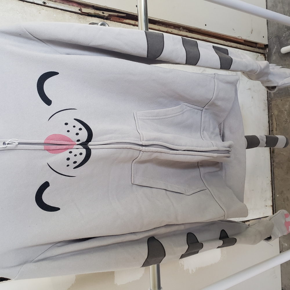 Gray Cat Face Hoodie